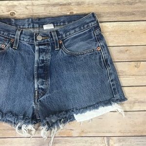 Levi's High Waist Vintage Denim Shorts Size 30W
